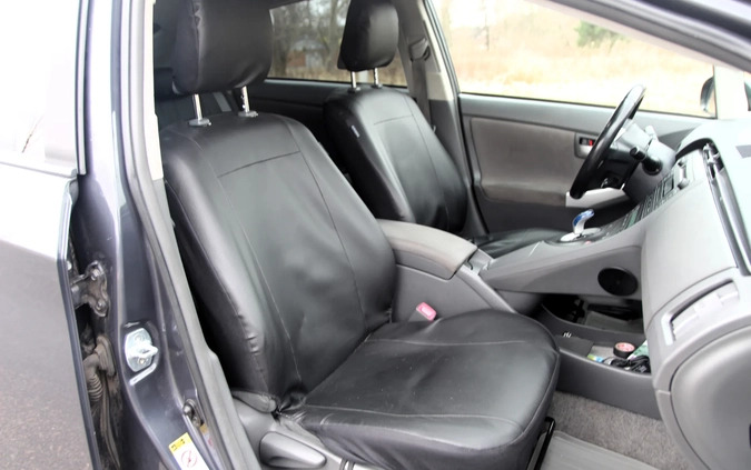 Toyota Prius cena 38300 przebieg: 206337, rok produkcji 2011 z Płock małe 704